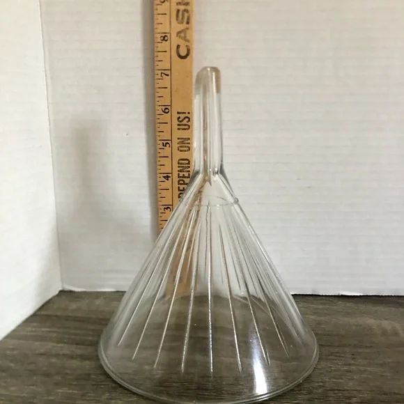 Vtg Large Ribbed Glass Funnel - Picture 8 of 9